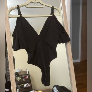 Lulu’s V neck, Low back off the shoulder bodysuit
